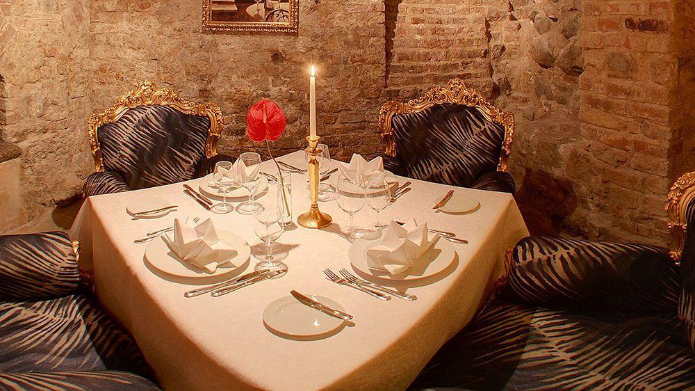 Royal Square Hotel & Suites Ρίγα Εξωτερικό φωτογραφία