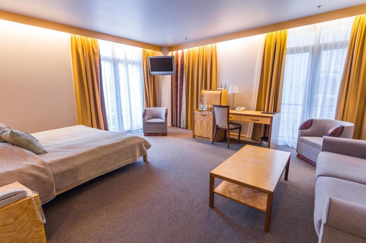 Royal Square Hotel & Suites Ρίγα Εξωτερικό φωτογραφία