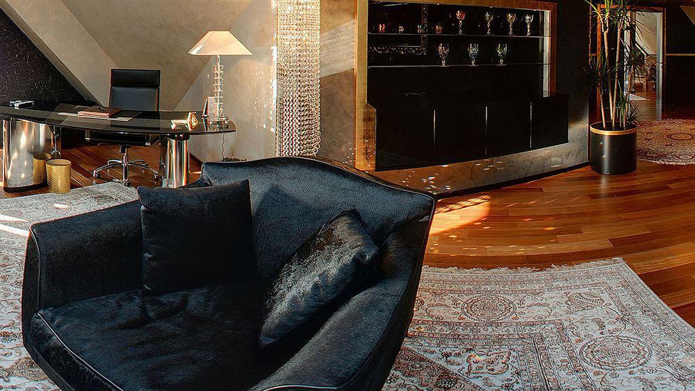 Royal Square Hotel & Suites Ρίγα Εξωτερικό φωτογραφία
